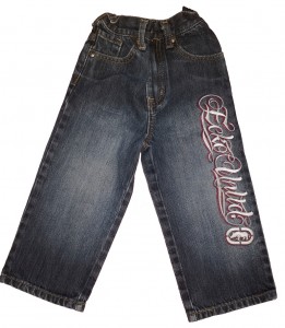 Dolge modre jeans hlače z napisom 18-24 M