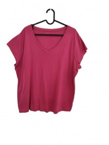 Roza kratka majica V-izrez 4XL