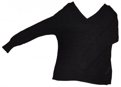 Črn pleten pulover S