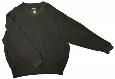 Črn kosmat topel pulover XL