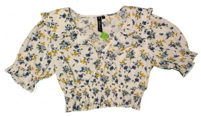 Kratka bluzica s cvetličnim vzorcem S