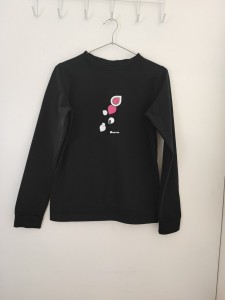 Črn unikat pulover S
