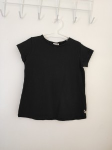 Črna kratka majica 5-6 L