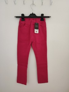 Roza jeans hlače z elastičnim pasom 7-8 L