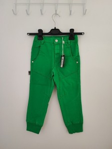 Zelene hlače na patent spodaj 3-4 L