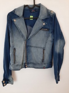 Jeans jakna z zadrgo 15-16 L
