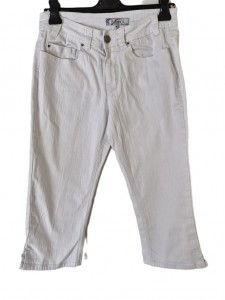 Ženske bele jeans 3/4 hlače S