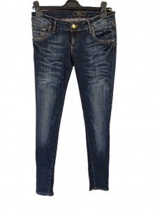 Nove ženske modre jeans hlače M