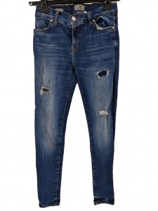 Dekliške jeans hlače raztrgan videz 12-13 L