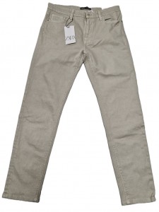 Nove ženske bež jeans hlače Zara XL