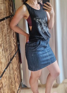 Žensko jeans krilo M