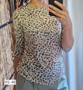 Ženska majica z živalskimi vzorci XS