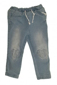Jeans hlače z vrvico in našitki na kolenih 18-24 M
