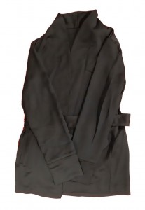 Tanjša daljša črna prehodna jakna s pasom M